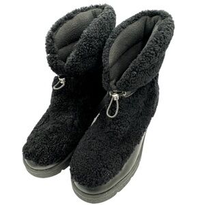 MARC FISHER WOMENS KAMYRN BOOTIE SIZE 7.5 COLOR BLACK. NWT